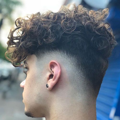 Low Burst Fade for Curly Hair